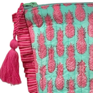 La Plage Ruffle Pouch Pineapple Crush Pink