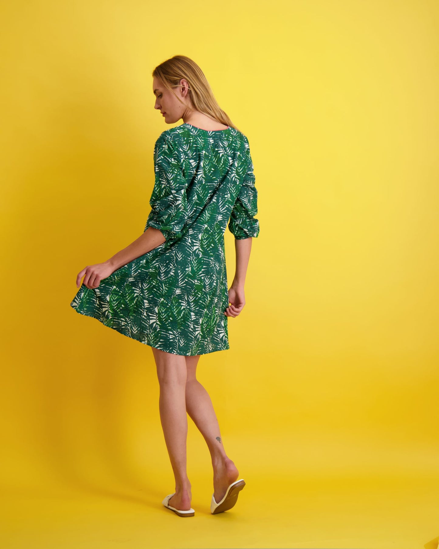 Lea Women's Popover Dress Emerald Palm- final sale